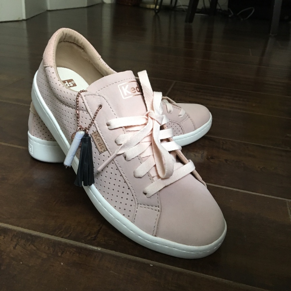 KEDS NWB Leather Blush 6.5 M